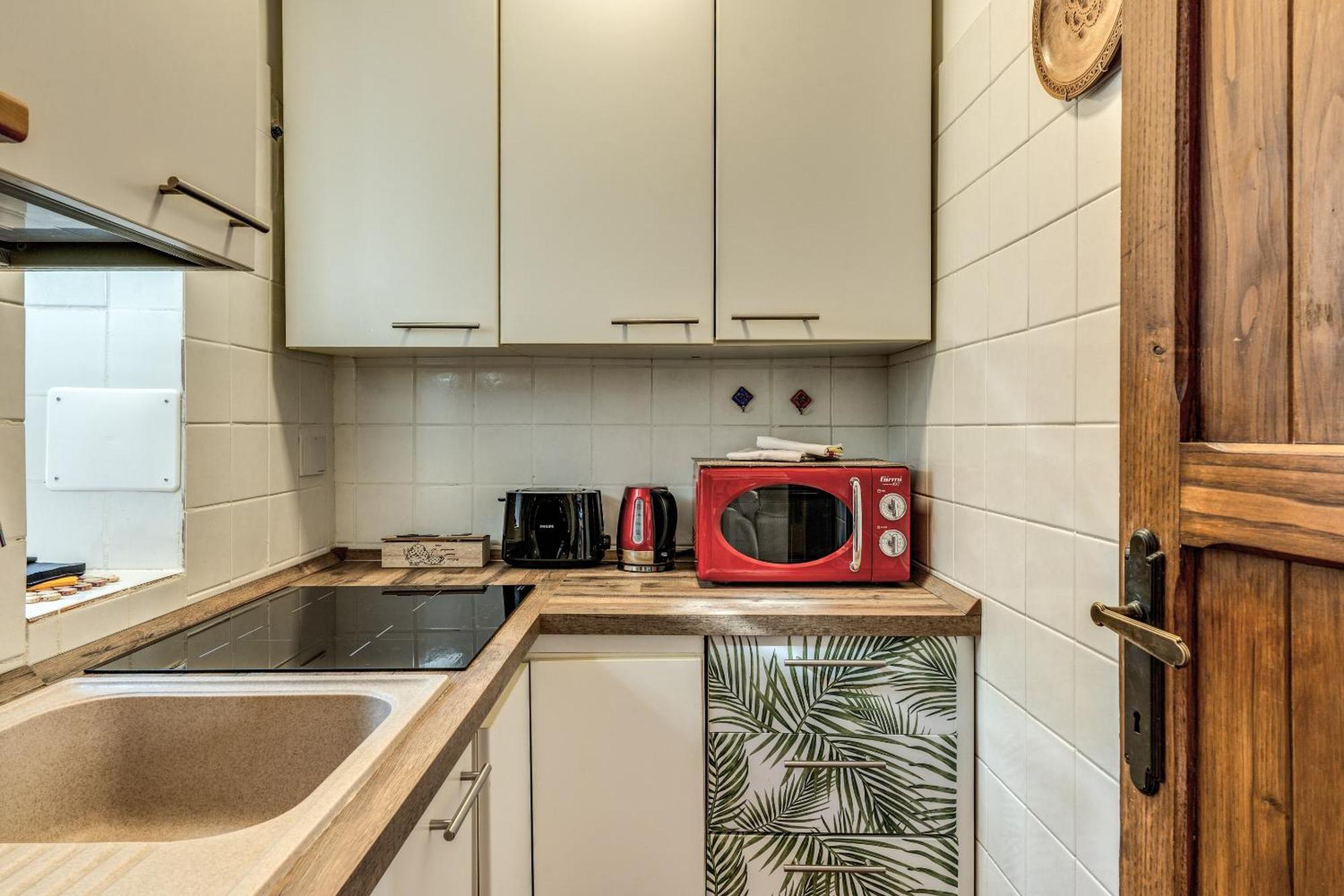 Maya Rhome Trastevere Рим Номер фото