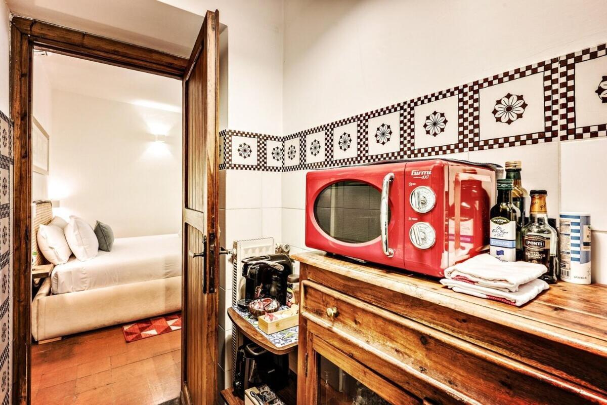 Maya Rhome Trastevere Рим Номер фото